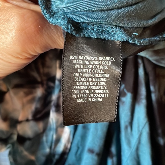 Fun long sleeve cardigan - Picture 4 of 4